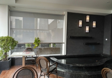 Rèm Ban Công Ngoài Trời Hệ Dây Kéo 