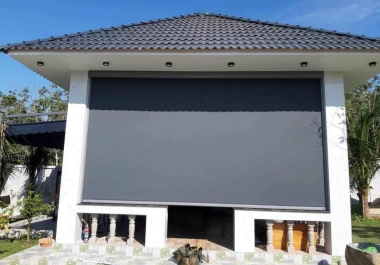 Rèm Cuốn Chống Nắng Mưa Ngoài Trời 