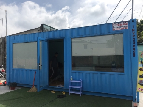 Thi Công Rèm Cuốn Cho Nhà Di Động